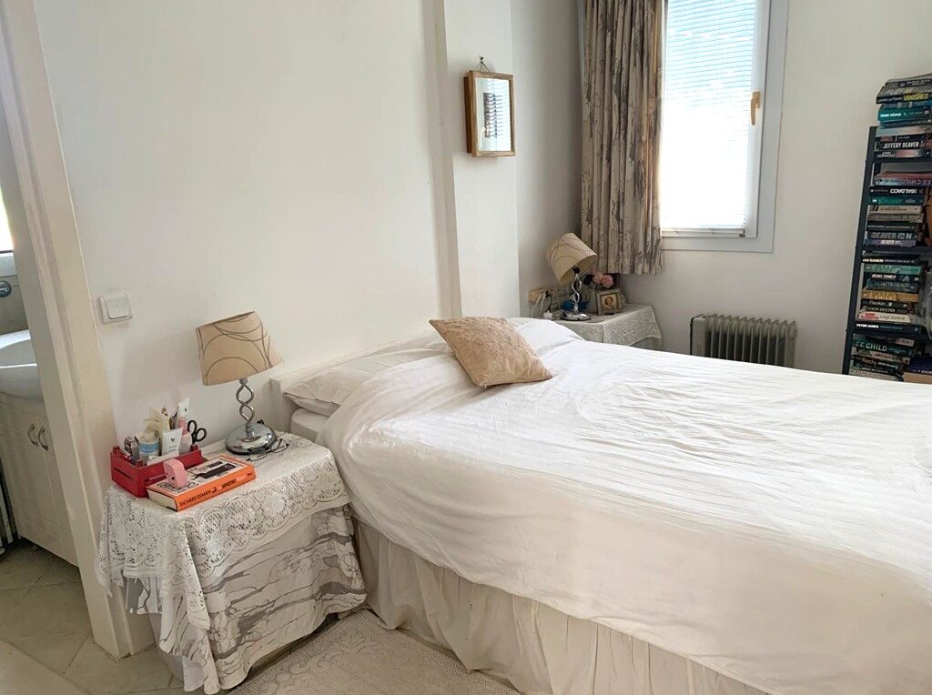 Bed 2